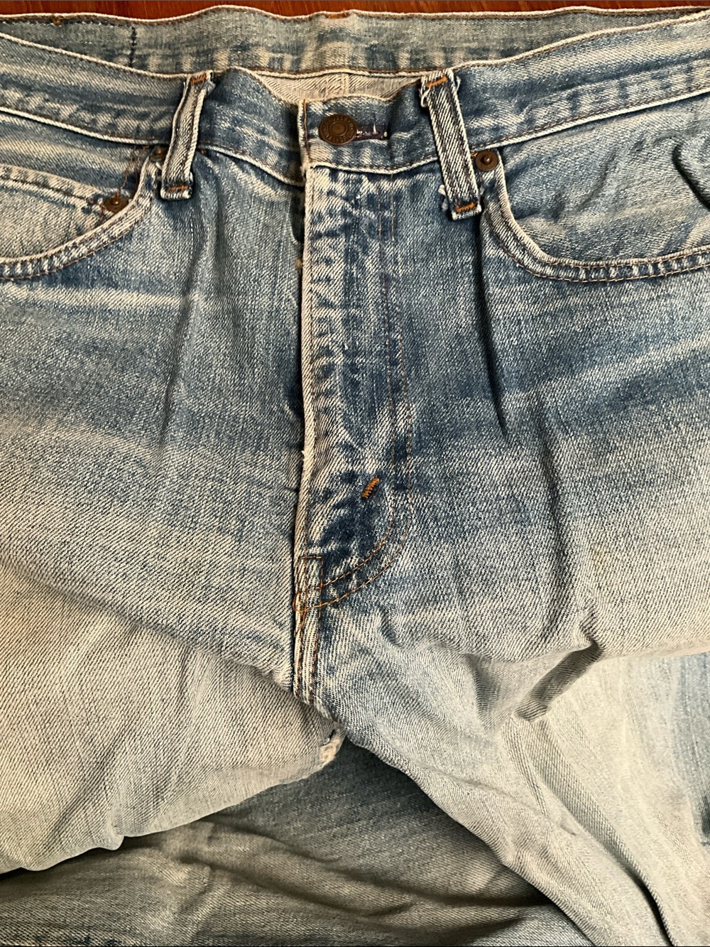 Levi’s - Picture 2 of 8